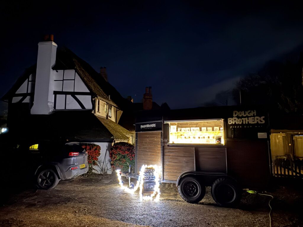 Doughbrothers Pizza trailer at the bell pub